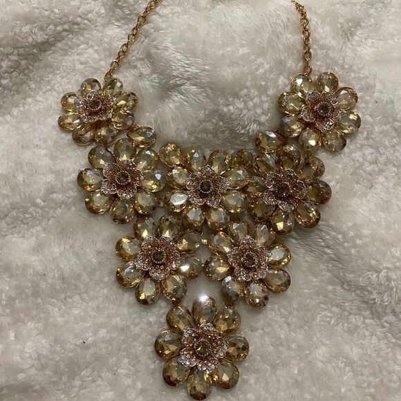 Floral Jeweled Rhinestone Statement Necklace - Picture 1 of 5